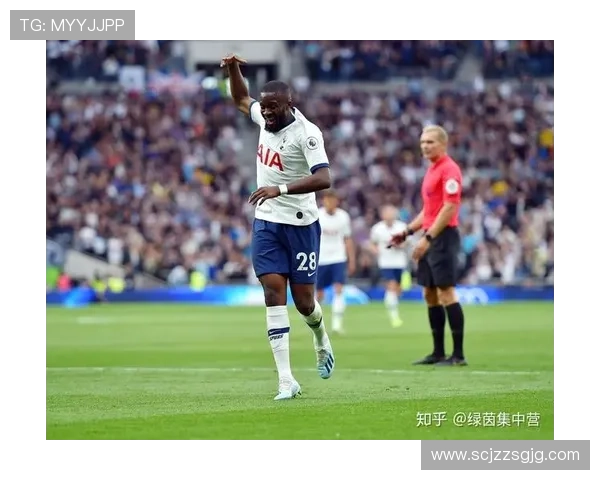 阿什拉夫巴黎生涯数据表现稳健，攻防两端持续提升