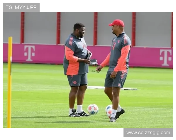 孔帕尼训练完直接去开百万豪车接娃，这反差谁懂啊